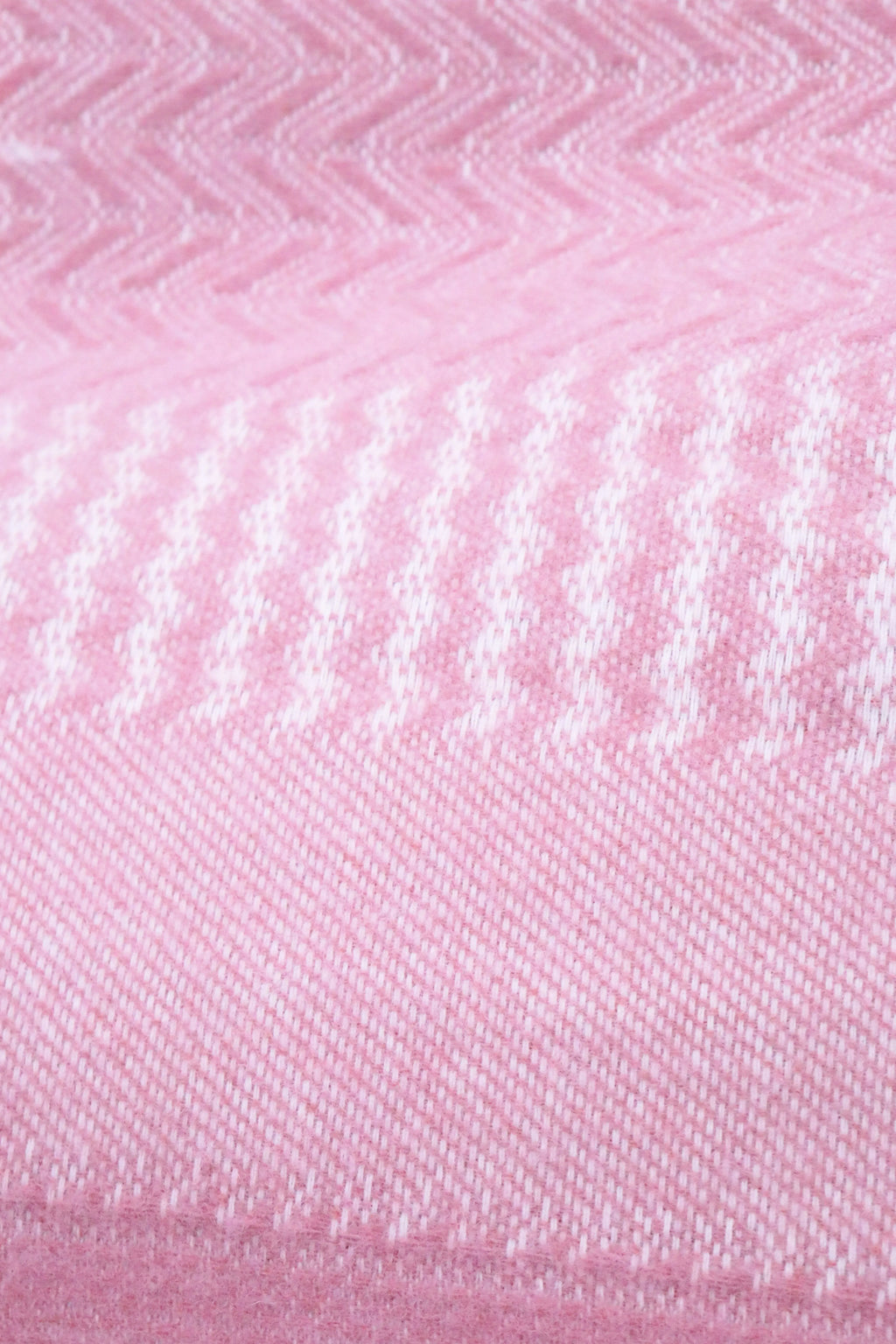 Plaid cozy en laine rose 💕 Wild Zouzou