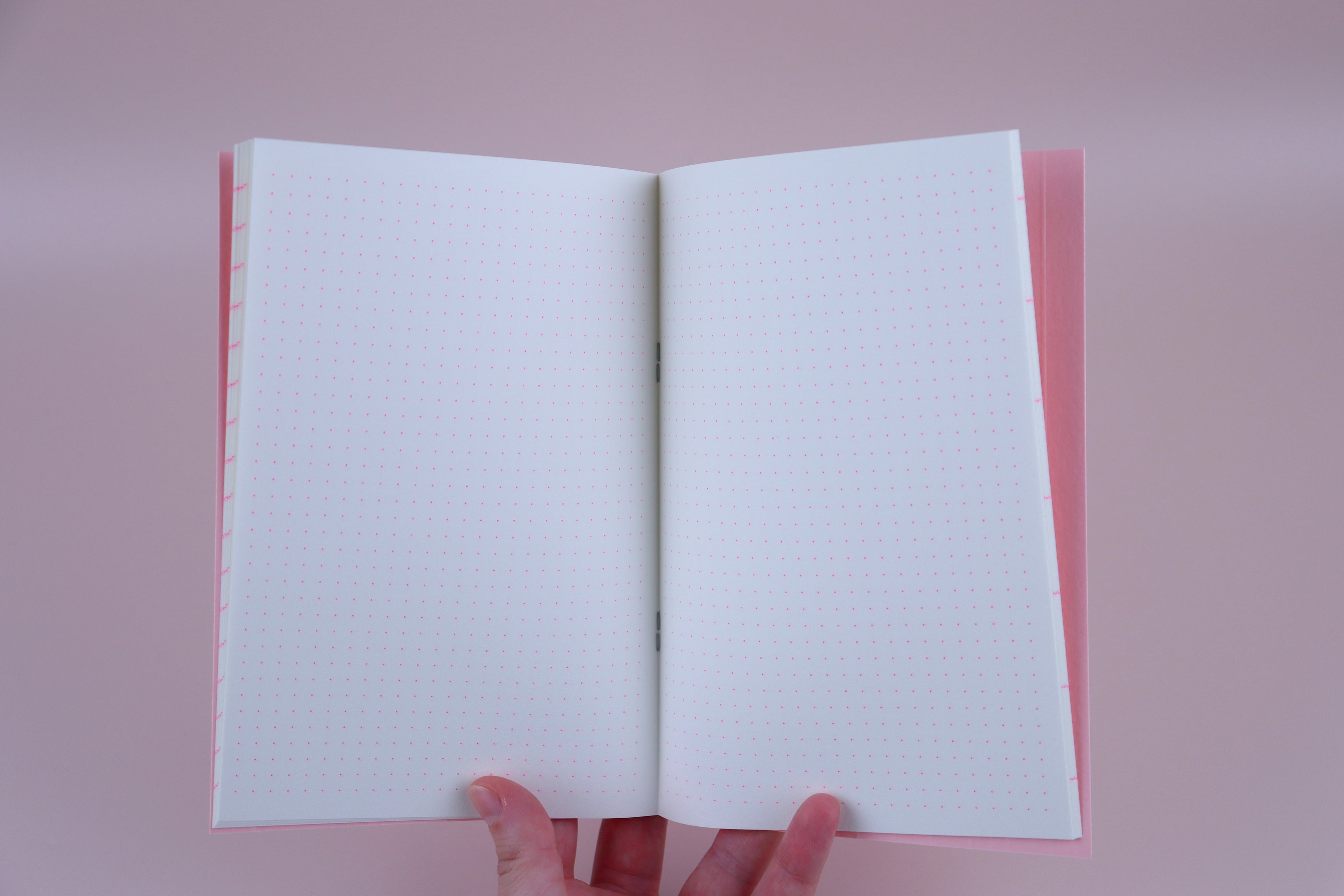 Carnet embossé rose pâle 📒 Wild Zouzou
